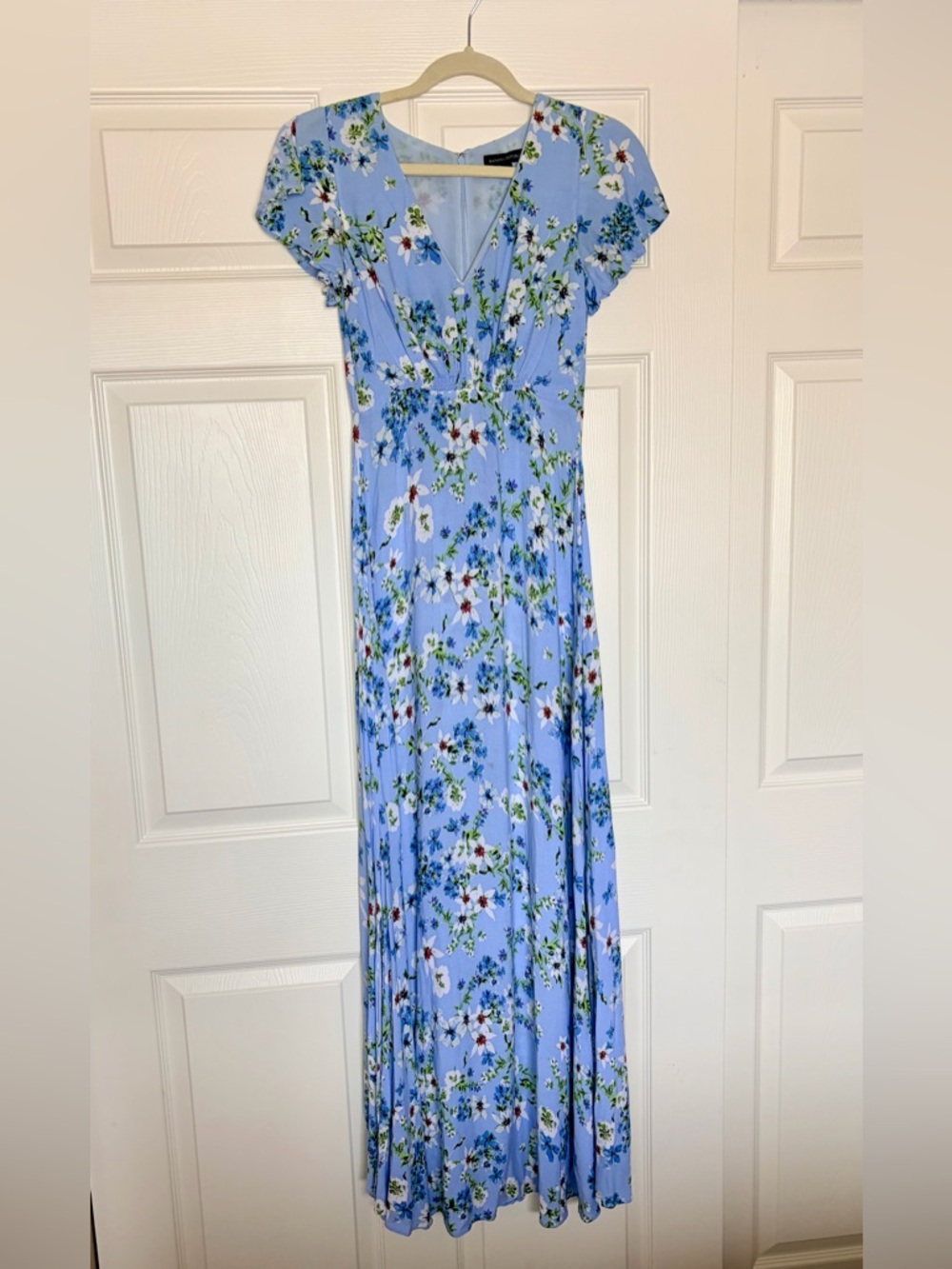 Banana Republic Light Blue Floral Maxi Dress — Size 0